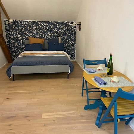 Quintin Chambre Double Avec Salle De Bains Privee מראה חיצוני תמונה